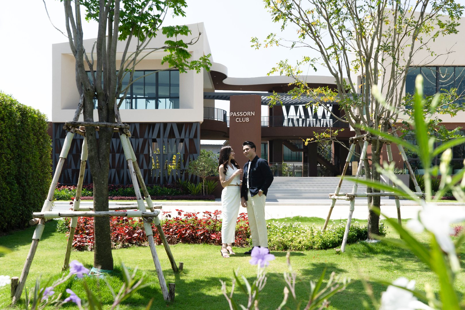 inside2home _ ภัสสร ศรีนครินทร์ - เทพารักษ์-nologo110.jpg
